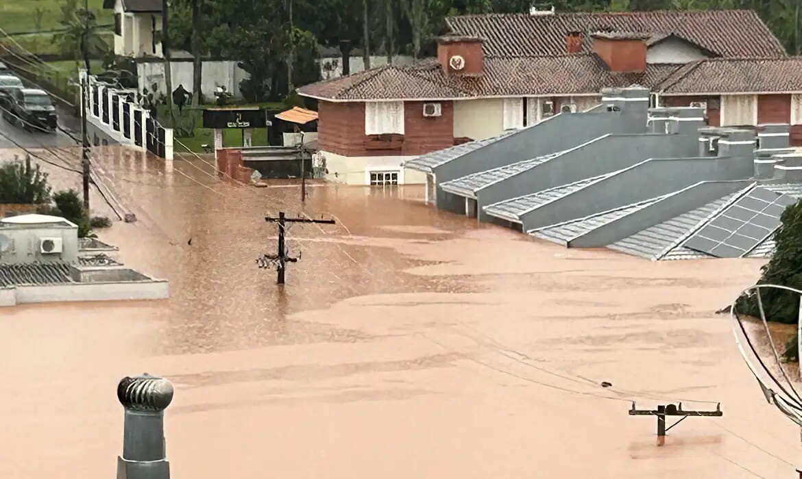 Imagem de capa da notícia